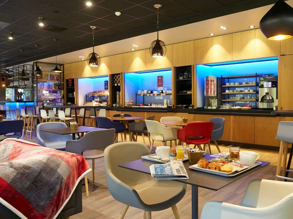 Ibis Archamps Porte De Geneve Étterem fotó